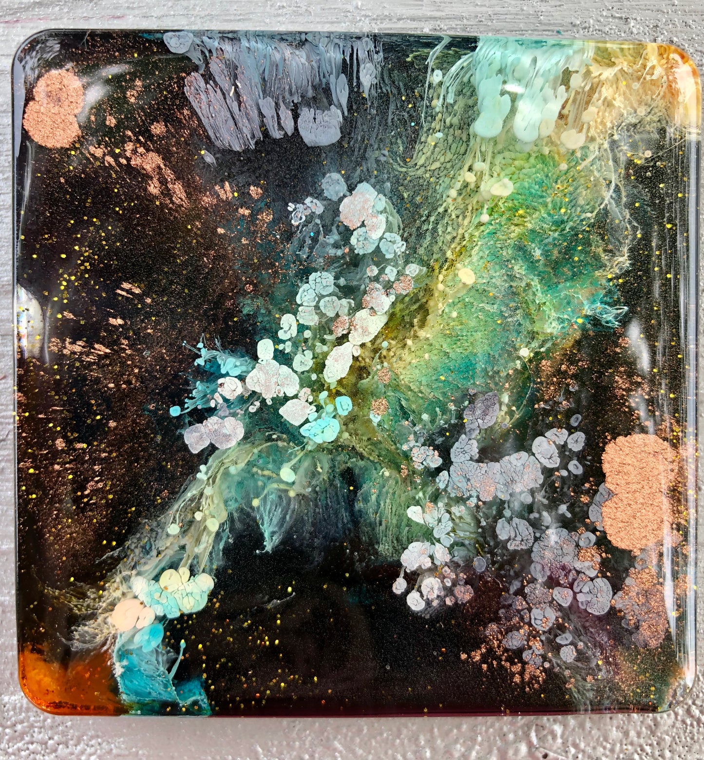 Epoxy Tile with Easel