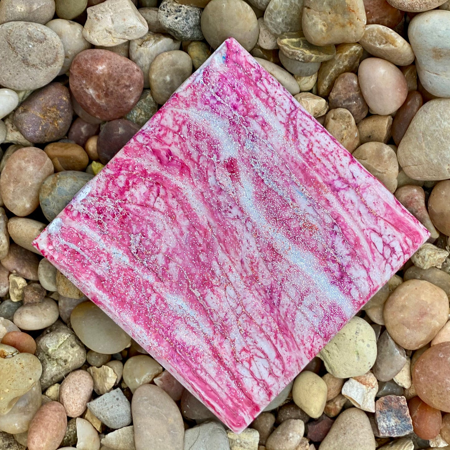 Single Tile with Easel