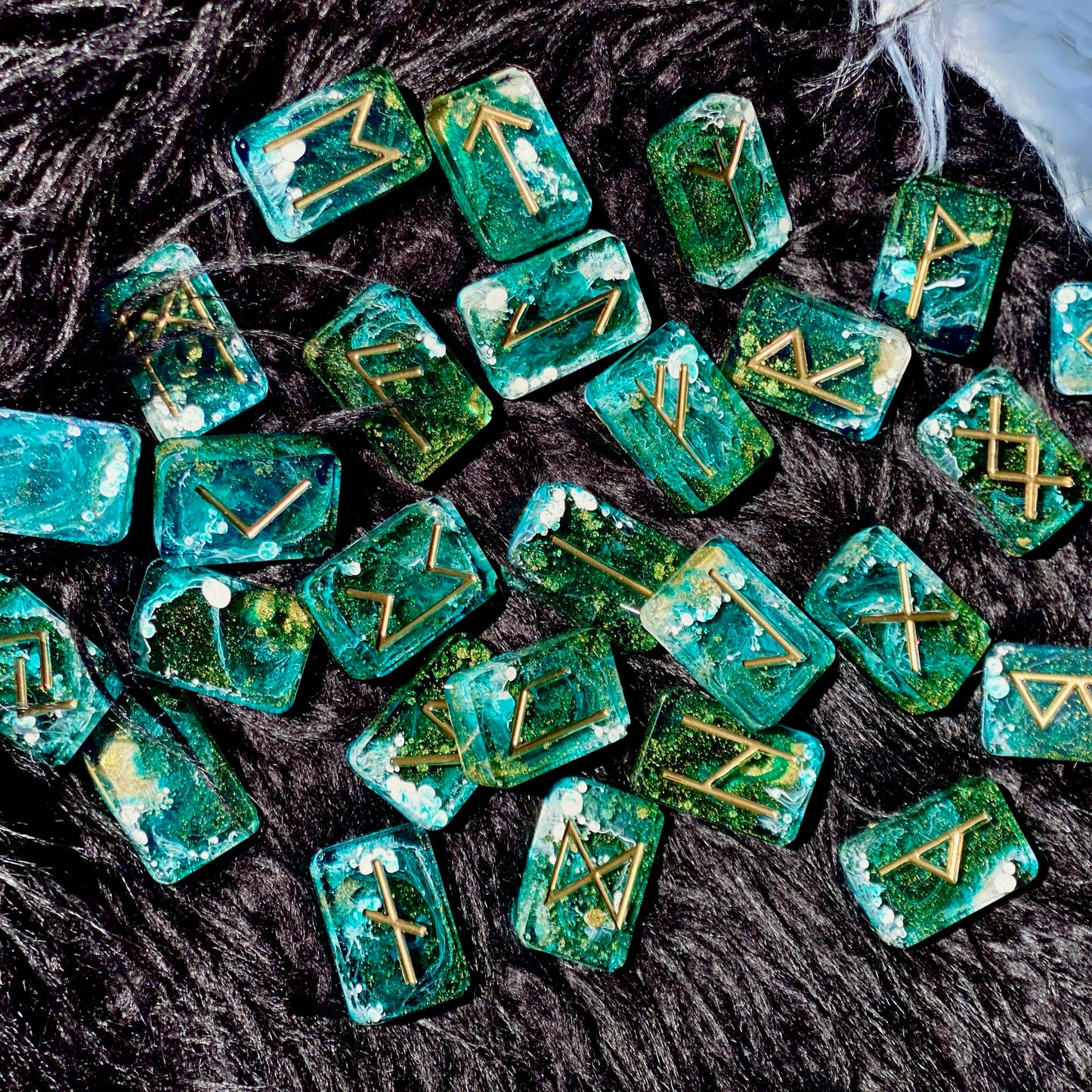 Viking Seas - Orgonite Rune Set