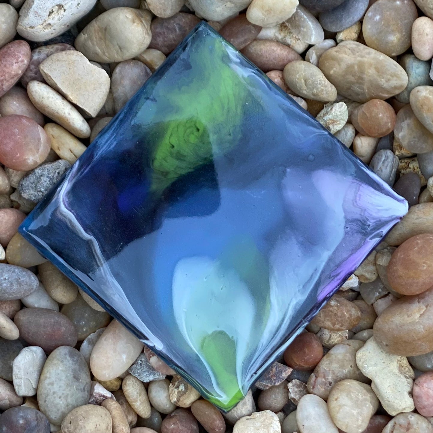 Single Tile with Easel